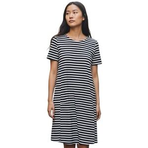 J. Crew Striped Seamed Shift Dress Women’s Sz M Engineered Knit Stretch